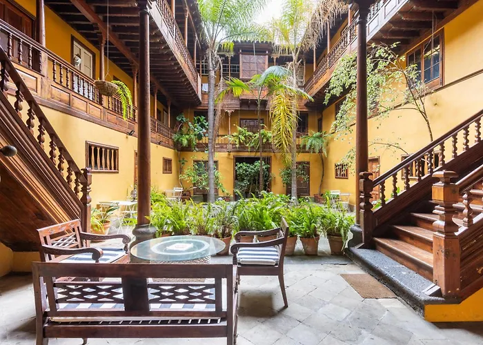 Live Attic National Heritage Apartament *