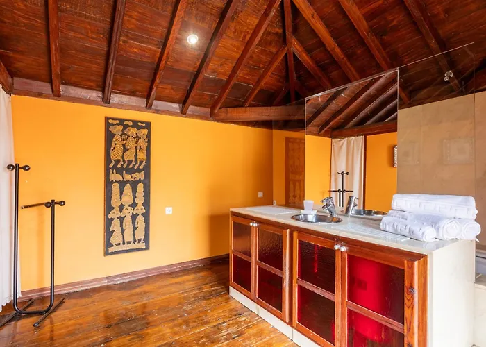 Live Attic National Heritage Apartament