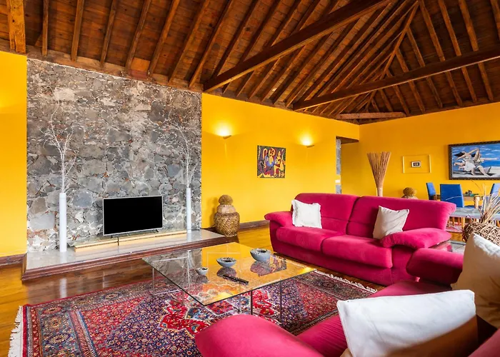 Live Attic National Heritage Apartament